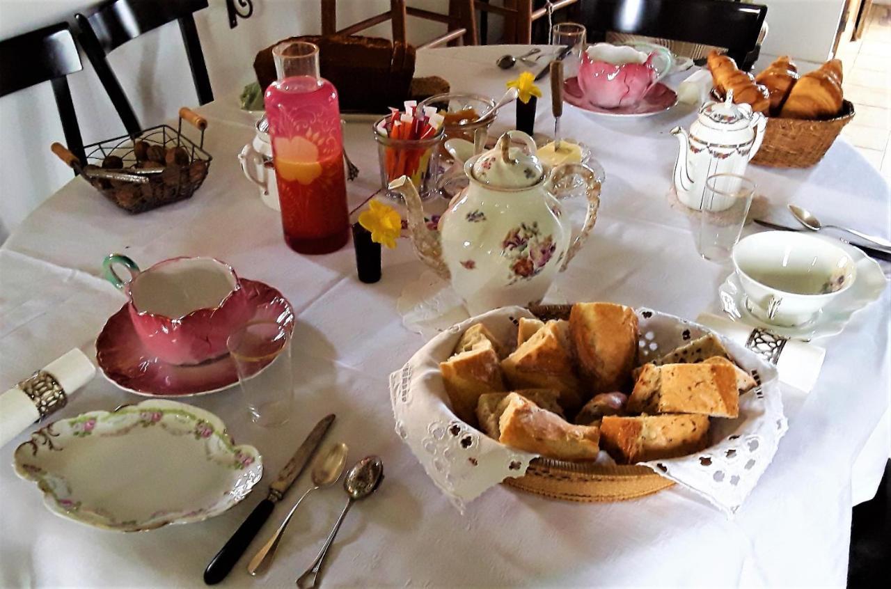 Bed and Breakfast Loge & Broc La Possonnière Exteriér fotografie