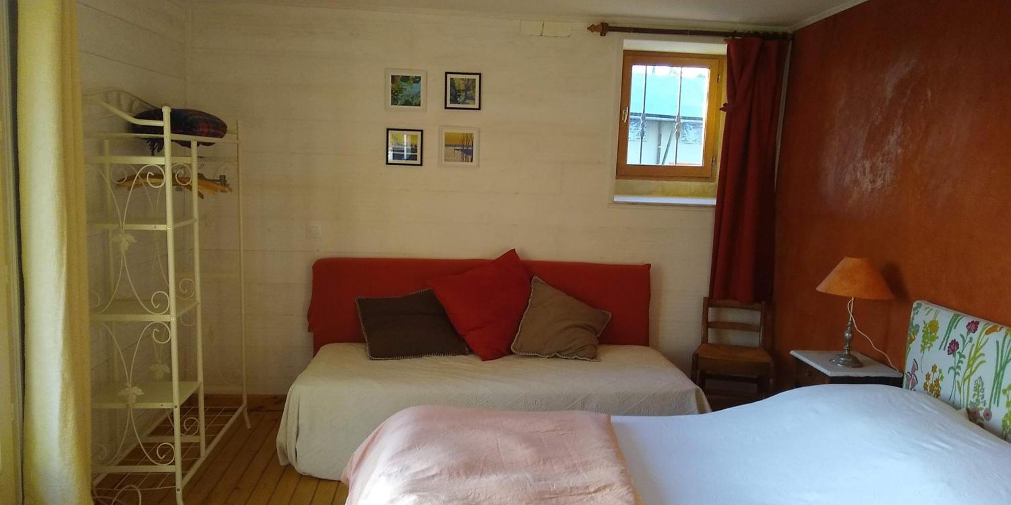 Bed and Breakfast Loge & Broc La Possonnière Pokoj fotografie